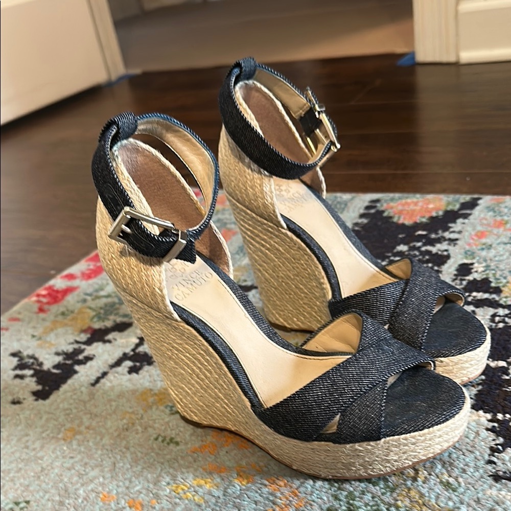 Vince Camino Women's  Wedge Sandals